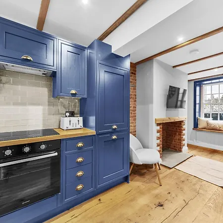 Tilly's Cosy Retreats - Viaduct Knaresborough