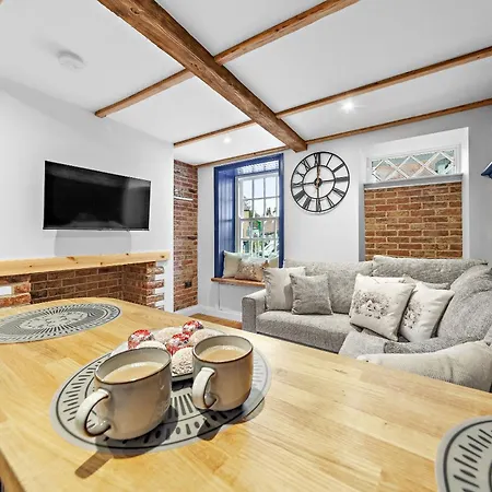 Tilly's Cosy Retreats - Viaduct * Knaresborough