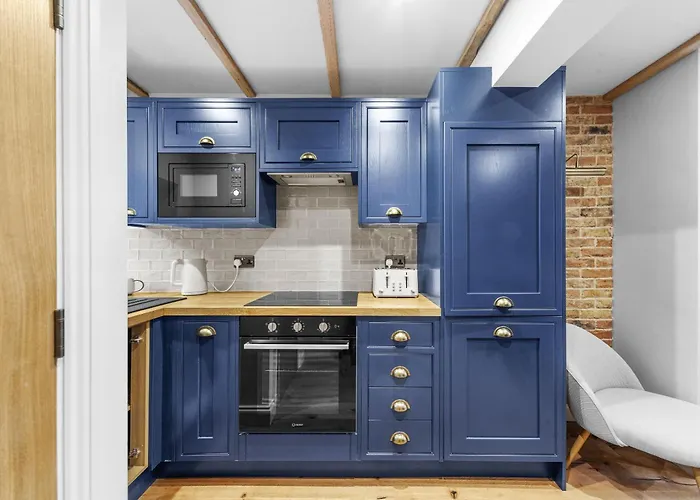 Tilly's Cosy Retreats - Viaduct